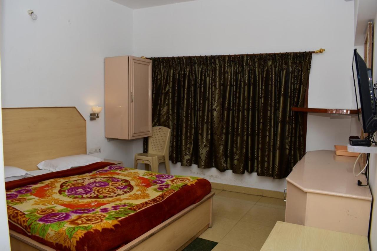 Hotel Ruby International Кодайканал Екстер'єр фото